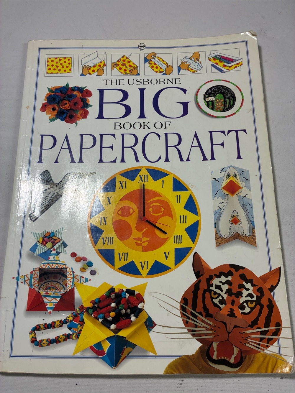 Usborne Big Book of Papercraft – White Cover